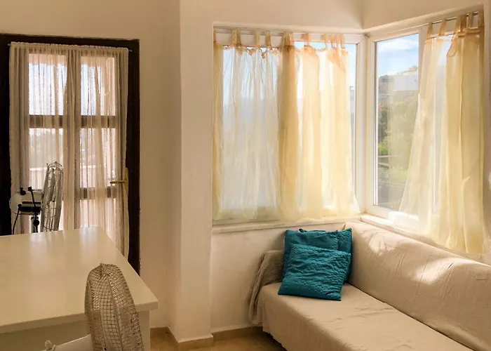 Дом отдыха Sea Sunset View, Walk To The